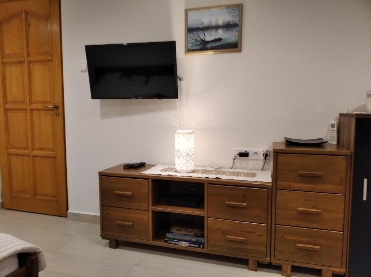 Apartament Golya Vendeghaz Tiszaug Zewnętrze zdjęcie